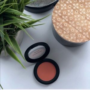 NWT Bare Minerals Blush In “Bellini Brunch”